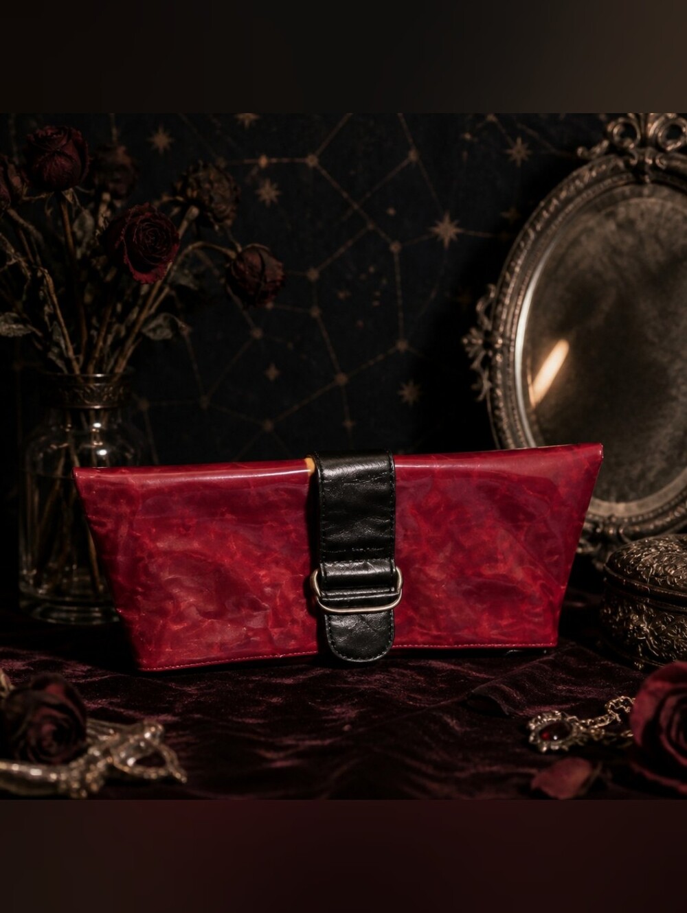 Women's Anthropoligie Shiraleah Vegan Leather Burgundy & Black Clutch One Size